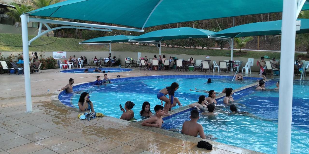 Aldeia Do Lago C204- Com Cozinha , Churrasqueira E Bebidas Liberadas No Parque Aquatico, Internet Banda Larga, Ponto Recarga De Carro Eletrico Caldas Novas Dış mekan fotoğraf